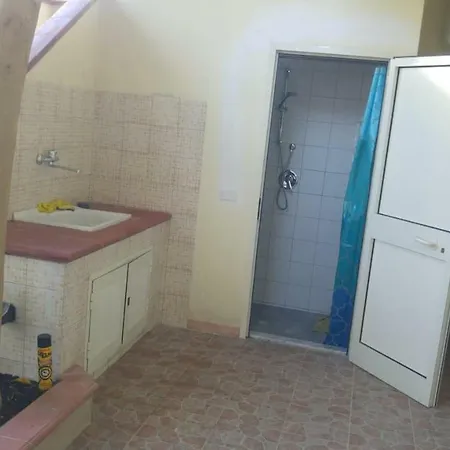 Borgo Degli Anemoni בית נופש *